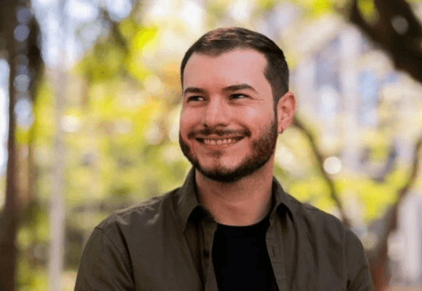 Imagem da notícia: Presidente da Federação Rede-PSOL diz que evento na Espanha é resposta à extrema-direita