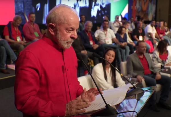 Imagem da notícia: PT defende revisão da lei antifacção caso Lula seja reeleito 