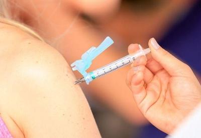 SP inicia vacinação contra covid-19 em adolescentes com comorbidades