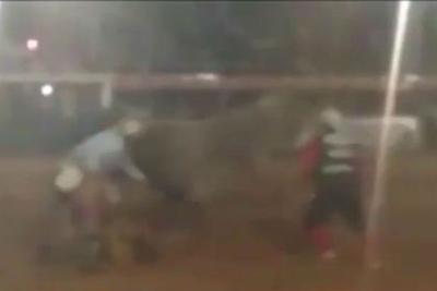 MT: Peão morre após ser pisoteado por touro em rodeio