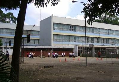 Mais de 40% dos alunos do ensino privado irão para o público em São Paulo