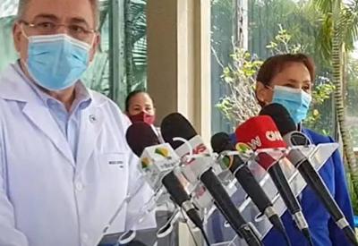 "Usem máscaras e não façam aglomeração", volta a pedir Ministro da Saúde