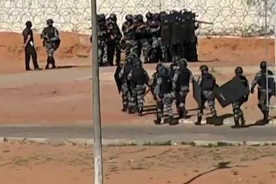 Massacre em cadeias de Manaus completa 1 mês
