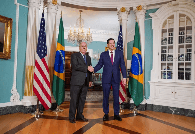 Chanceler brasileiro conversa com Marco Rubio em meio à preparação de encontro Lula-Trump