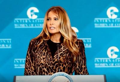 Depois de Trump, brasileiros invadem perfil de Melania e vice-presidente dos EUA