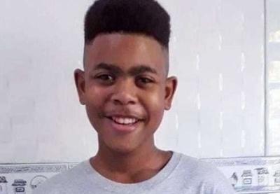 Menino de 14 anos é morto durante operação policial no RJ