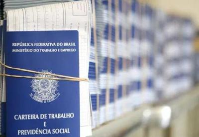 Brasil criou 240 mil empregos formais em fevereiro