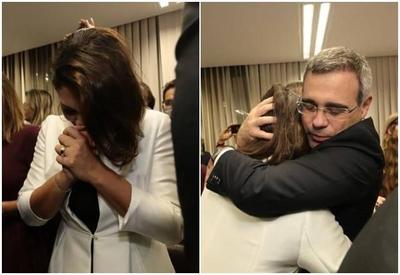 Michelle Bolsonaro pula e grita ao comemorar aprovação de Mendonça; vídeo