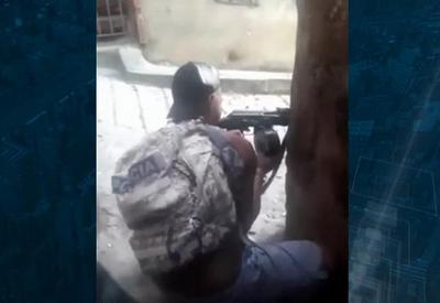 Comunidade do RJ tem tiroteio entre milicianos à luz do dia
