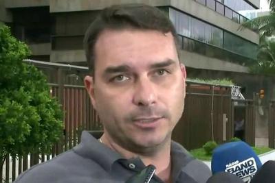 Ministério Público nega quebra de sigilo em conta do senador Flávio Bolsonaro 