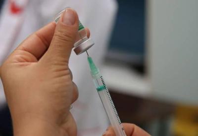 Vacinas: Saiba quantas já foram negociadas e o prazo de entrega