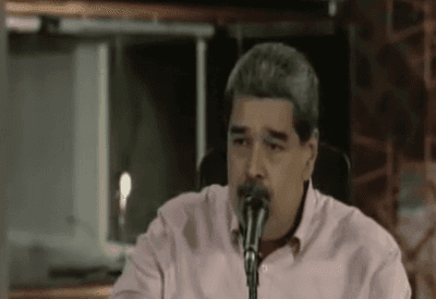 Maduro desafia Trump e diz que "nenhum império tocará o solo sagrado da Venezuela"