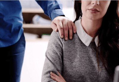 Alta de ações por assédio moral e sexual na Justiça do Trabalho exige prevenção nas empresas, avalia especialista