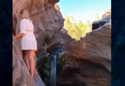 Vídeo: blogueira leva tombo em cachoeira ao tentar tirar foto