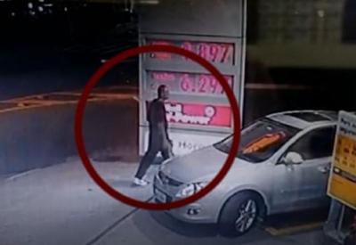 Homem é preso após atacar mulher dentro de carro
