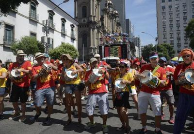 Carnaval 2023:  Daniela Mercury se apresenta em SP e Monobloco no Rio