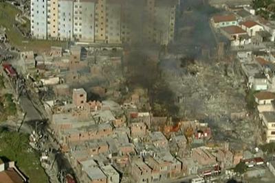 Morador despejado provoca incêndio após reintegração de posse em São Paulo