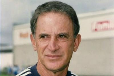 Morre ex-técnico da seleção brasileira Carlos Alberto Silva