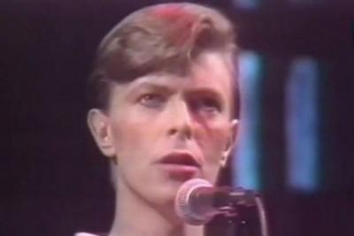 Morte do cantor David Bowie completa um ano