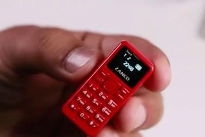 Mulher acusada de vender celulares para presidiários é presa em SP