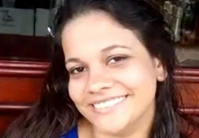 Mulher morre baleada ao tentar defender filho de tiroteio no RJ