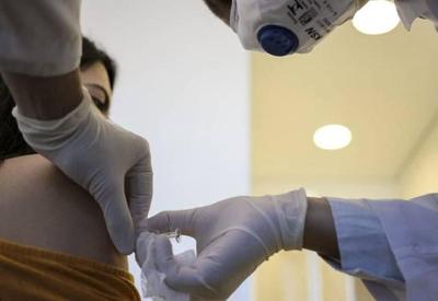 Pelo menos 14 países já autorizaram vacina contra o coronavírus