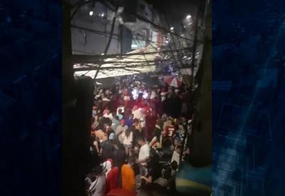 Bailes aglomeram multidões no pior momento da pandemia em SP