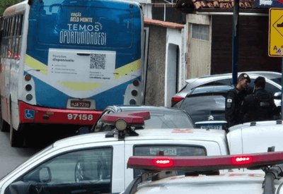 Sequestrador de ônibus é preso após três horas de negociação em Contagem (MG)
