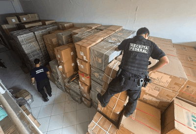 Operação da Receita mira óculos contrabandeados no centro de São Paulo