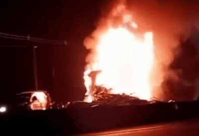 Engavetamento seguido de incêndio deixa 1 morto e 2 feridos na BR-101, em SC