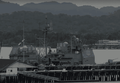 Navio de guerra dos EUA atraca no Canal do Panamá em meio a tensão com Venezuela