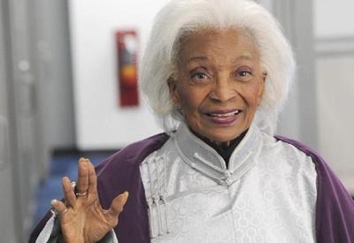 Morre Nichelle Nichols, a tenente Uhura em 'Star Trek', aos 89 anos
