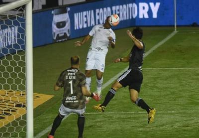 No retorno à Libertadores, Santos empata com o Olimpia na Vila Belmiro