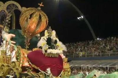 Nossa Senhora Aparecida é homenageada no Carnaval de São Paulo 