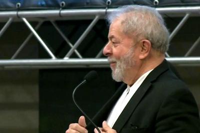 Objetos pessoais do ex-presidente Lula são furtados em Curitiba 