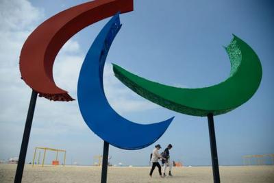 Odair Santos conquista primeira medalha do Brasil na Paralimpíada