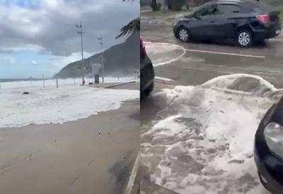 Ressaca no Rio: ondas chegam a até 4 metros e invasão do mar deve continuar até quarta (31)
