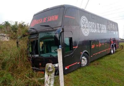 Ônibus de banda católica atropela romeiro em Aparecida (SP)