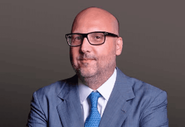 Imagem da notícia: Lula faz aceno ao Centrão com indicado à CVM para facilitar aprovação de Messias ao STF