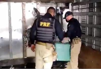 Polícia apreende 500 quilos de cocaína em caminhão no Mato Grosso