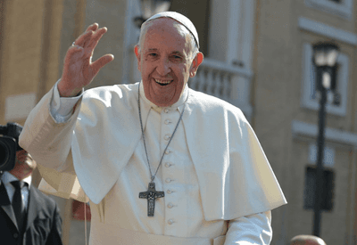 Papa Francisco tem próximos compromissos cancelados pelo Vaticano
