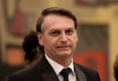 Bolsonaro assina decreto que regulamenta marco legal do saneamento básico