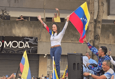 Após ser detida por forças chavistas, María Corina diz que está em um lugar seguro: "A Venezuela será livre"