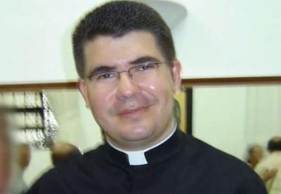 Papa Francisco "demite" padre do interior de SP após "graves denúncias"