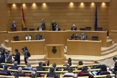 Parlamento da Catalunha declara independência 