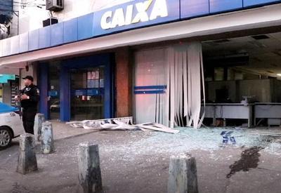 Bandidos explodem agência bancária em São Gonçalo, no Rio