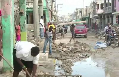 Passa de 900 o número de mortos no Haiti por causa do furacão Matthew