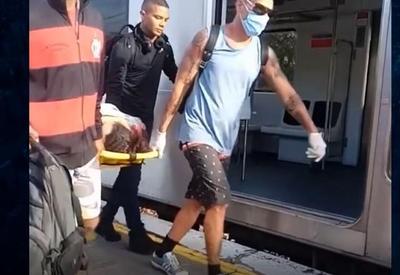 Passageira e suspeito morrem durante tiroteio em trem no Rio