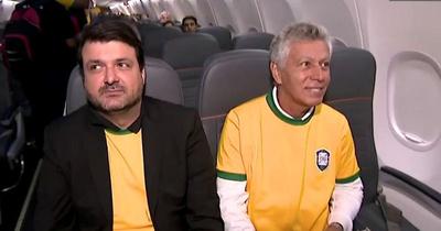Passageiros voam com representantes do Brasil em Copas passadas