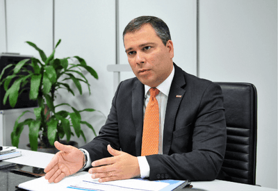 Presidente do BRB, Paulo Henrique Costa, é afastado após operação da PF